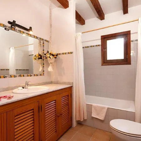 Llobera Private Pool Ac Wifi Pollenca